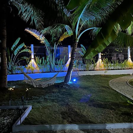 Pawikan Boutique Hotel モアルボアル エクステリア 写真