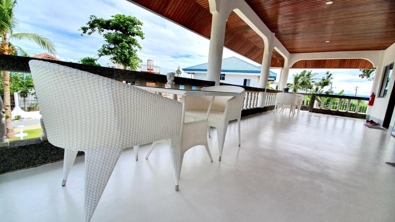 Pawikan Boutique Hotel モアルボアル エクステリア 写真