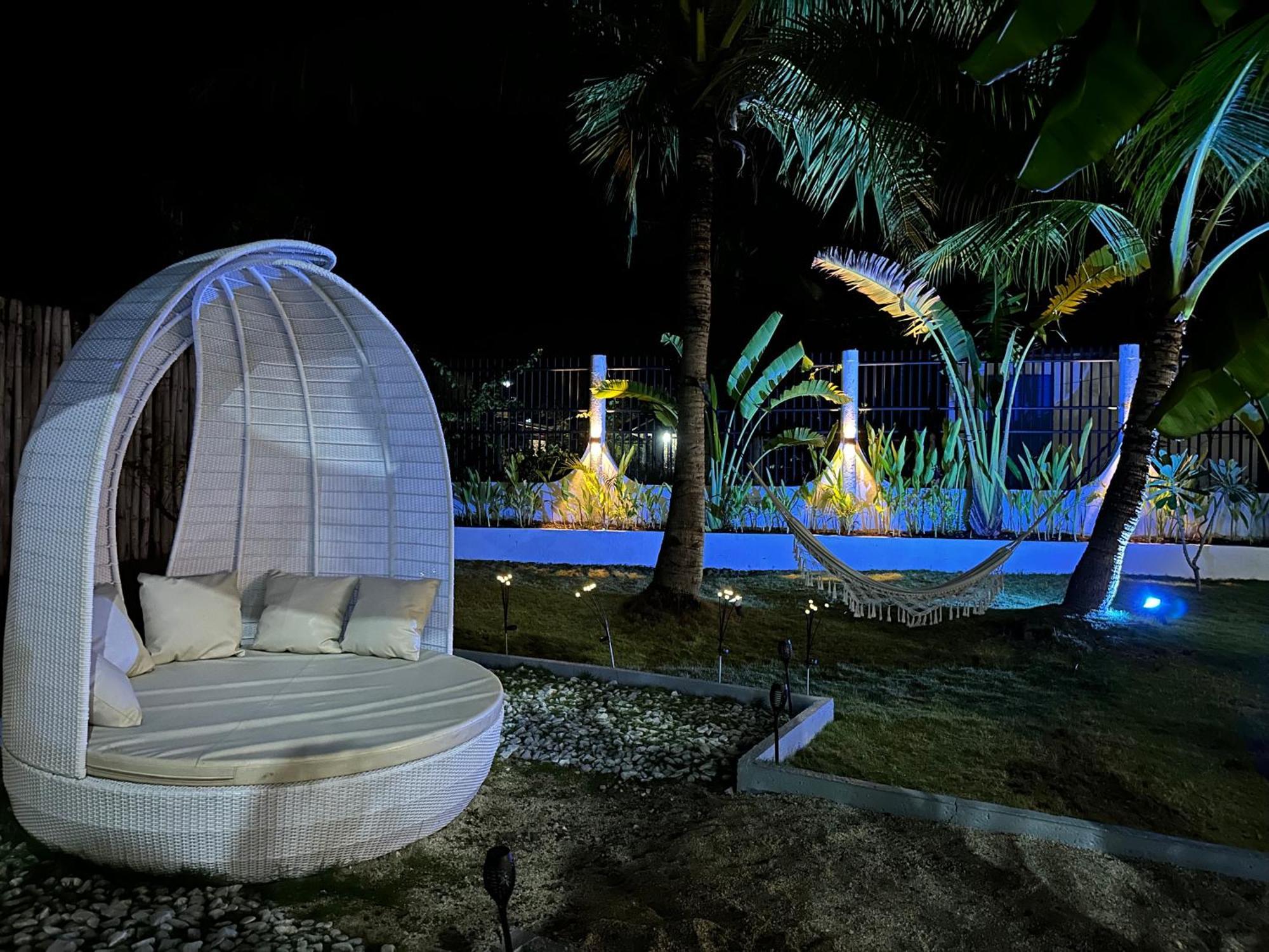 Pawikan Boutique Hotel モアルボアル エクステリア 写真